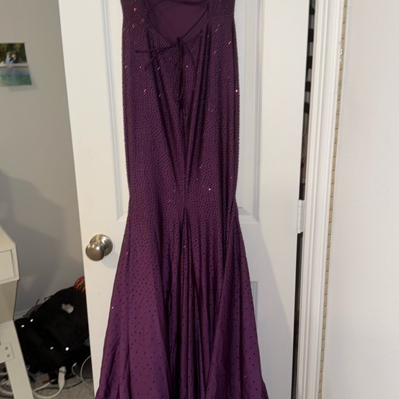 Sherri hill size 0 purple studded bead prom dress. Great condition, worn once. - Picture 6 of 9